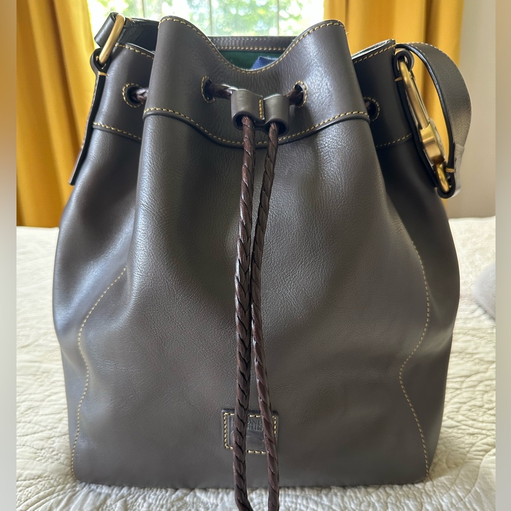 Dooney & Bourke Florentine Large Hattie